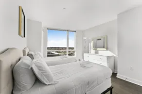 Comfortable & Cozy 2BR/2BA in Assembly Row Plaza - Image 2