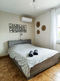 House for 6 people, garden, air conditioning and petanque - Image 4