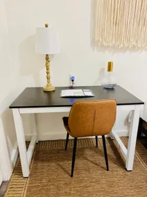 Contemporary Downtown Loft-No Pets - Image 3
