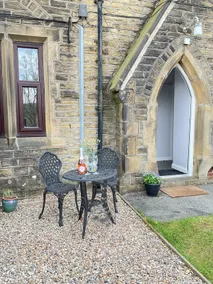 Unique home - Central Holmfirth with Pennine Views - Image 3