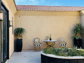 Guesthouse w/ Private Courtyard - Image 2