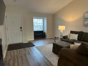 Kozy Keizer Getaway w/ Fireplace - Image 3