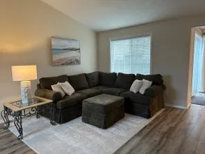 Kozy Keizer Getaway w/ Fireplace - Image 2
