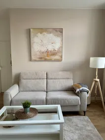 Le National Downtown Apartment + Private Parking - Image 4