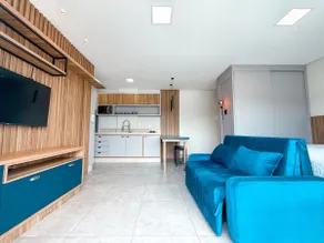 Studio 1302 | City View - Image 2