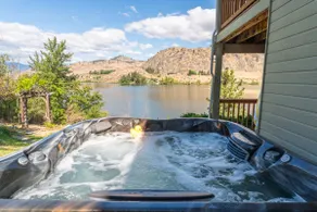 Wapato Lake – Dock, Hot Tub, EV Charging, Sleeps 6 - Image 2