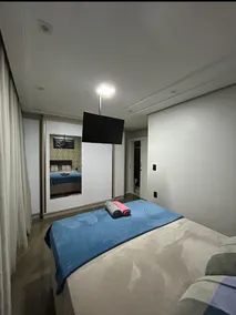 Entire house in Coral - Image 5
