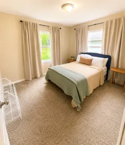 Beech Street Bungalow• PetFriendly•2BR/1BA•Sleeps6 - Image 3
