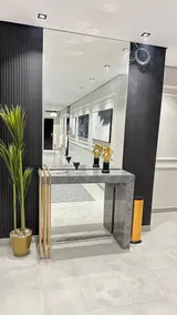 Al Ezz Hotel Apartments, one bedroom and a living room (self check-in) - Image 4