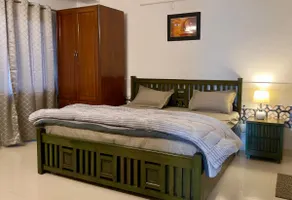 Amethyst (Sattal Road) - Image 4