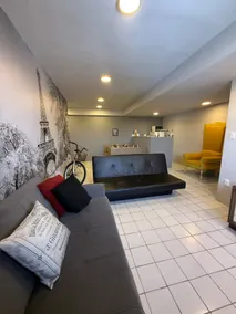 609 Luxury Master Suite in Paris (54 m²) – Spacious and Romantic! - Image 3