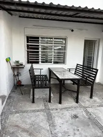 Comfortable spacious central house - Image 4