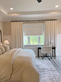 Luxury Suite, Private Entrance, Garage & Balcony - Image 2