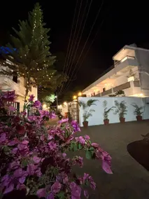 Entire 6BR|Boutique GuestHouse|BeachRD|Breakfast - Image 3
