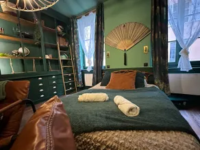 Jungle Room, Sauna, hyper-centre - Image 3
