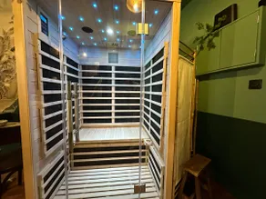 Jungle Room, Sauna, hyper-centre - Image 4