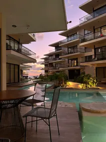M1- Ground floor terrace with access to the zigzag pool - Image 2