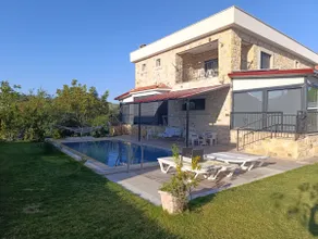 In Foça: Stone House for rent on a monthly basis until May 2027. - Image 2