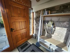 Pretty Cottage on the River Wye - Image 3