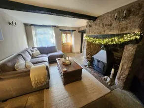 Pretty Cottage on the River Wye - Image 4
