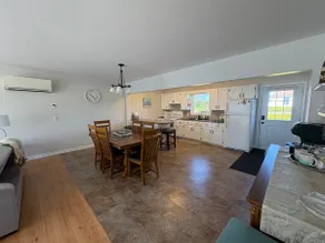 Riverside Landing Cottage: Waterfront with Hottub - Image 4