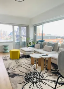 Deluxe Harbour Bridge View+ Free Parking Sleeps 5 - Image 5
