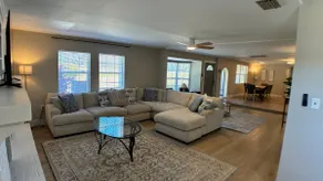 Blissful 4BR/2BA Tropical Paradise on 2 Acres - Image 2