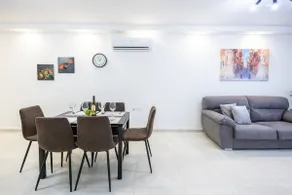 Brand New 2 Bedroom Apartment + Balcony - Image 3