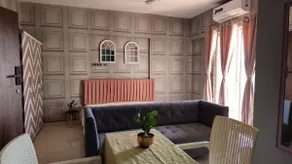 Luxurius Studio with well equipped kitchen - Image 2