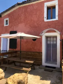House 2 people - Image 4
