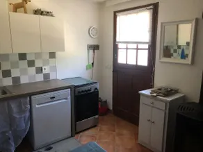 House 2 people - Image 3