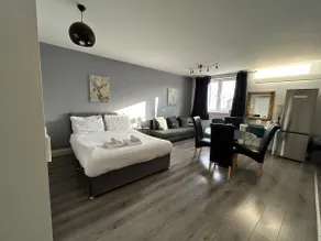 Dublin citycenter gorgeous double bed Studio - Image 2