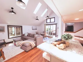 Harbor View Retreat/Hot Tub/ Fire Pit/Pet Friendly - Image 5