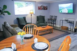 Spacious Step-Free 2BR Private Suite|Full Kitchen - Image 3