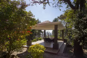 4-BHK Villa W/ Private Garden & Gazebo by Lake - Image 3