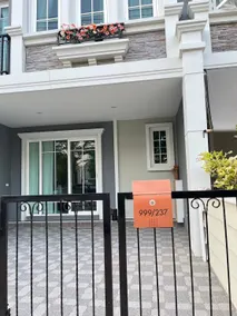 Townhome next to KhenNaKhon Lake - Image 2