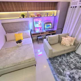 Cozy-Game room w/roofdeck access that sleeps 4 - Image 3