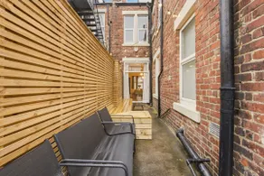 St Georges Apartment - North East Escapes - Image 5
