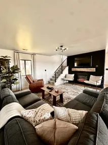 Lakefront Home: Hot Tub, Paddle Boards, Game Room - Image 4