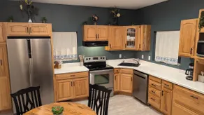 Uptown Getaway - 3bed/2bath - Image 3
