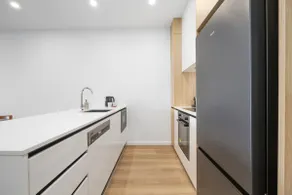 Brand New 2 Bedroom Apartment in Manuka - Image 4