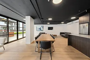 Brand New 2 Bedroom Apartment in Manuka - Image 5