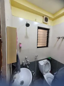 Luxury Apartment in Tollygaunge - Image 5
