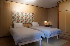 Authentic seaside town stay｜Near beach & station - Image 2