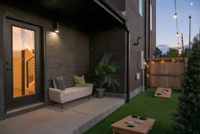 Luxury Home w/Rooftop Fire Pit & Mountain Views - Image 5