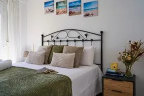 Luxury suite with terrace and Mediterranean views - Image 3