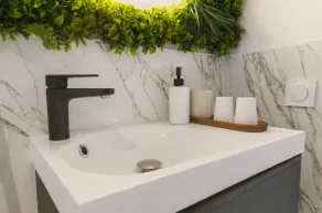 LA SECRET ROOM - suite de luxe avec jacuzzi - Image 4