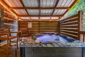 Hidden Acres Lodge cabin - Image 3