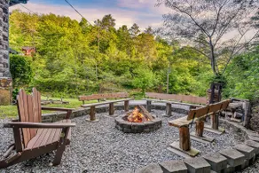 Hidden Acres Lodge cabin - Image 2
