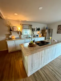 Halo House • Your Cozy Reset Spot | Sleeps 6 - Image 4
